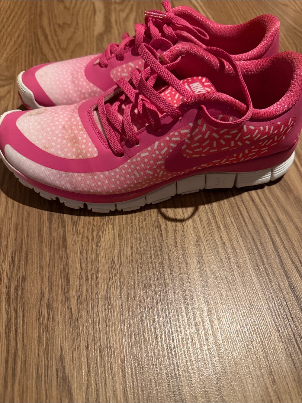 Nike FREE 5.0 Pink Polka Dot Running Sneakers. No box. - Picture 2 of 3